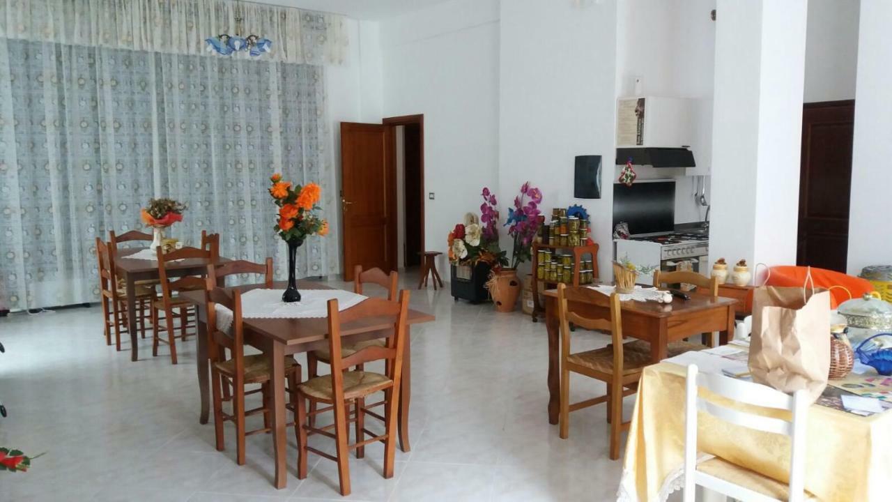 L'Oasi Acomodação com café da manhã Auletta Exterior foto