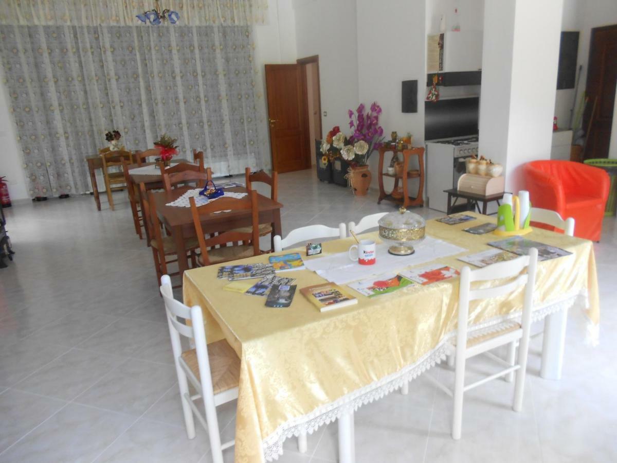 L'Oasi Acomodação com café da manhã Auletta Exterior foto