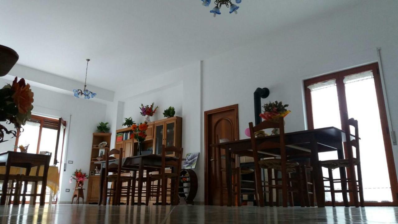 L'Oasi Acomodação com café da manhã Auletta Exterior foto